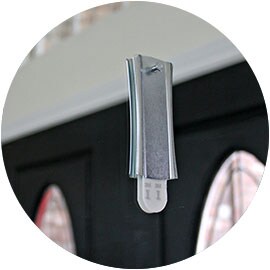Command™ Sticky Nail Wire-Back Hanger and Stabilizer Strips
