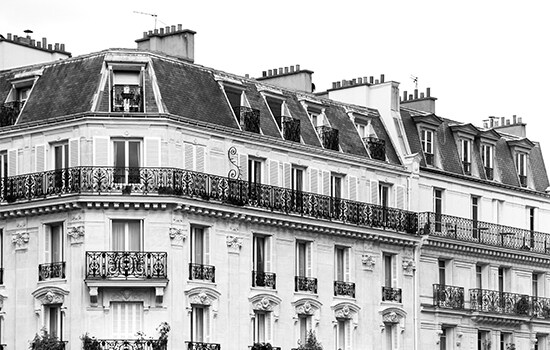 Parisienne (noir et blanc) - Rêver toujours à ces toits parisiens…
