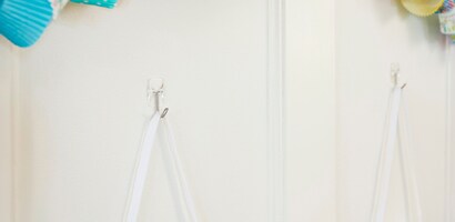  Apron Hooks
