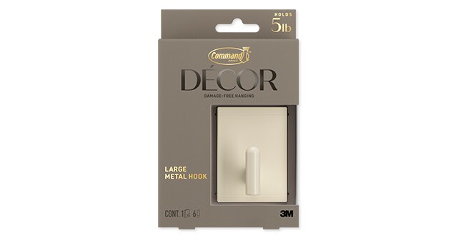 Command™ Large Metal Hook in light beige
