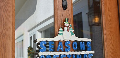 Front Door Holiday Décor