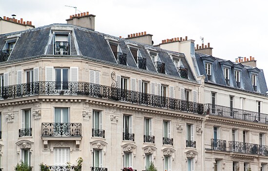 Beau bâtiment à Paris.
